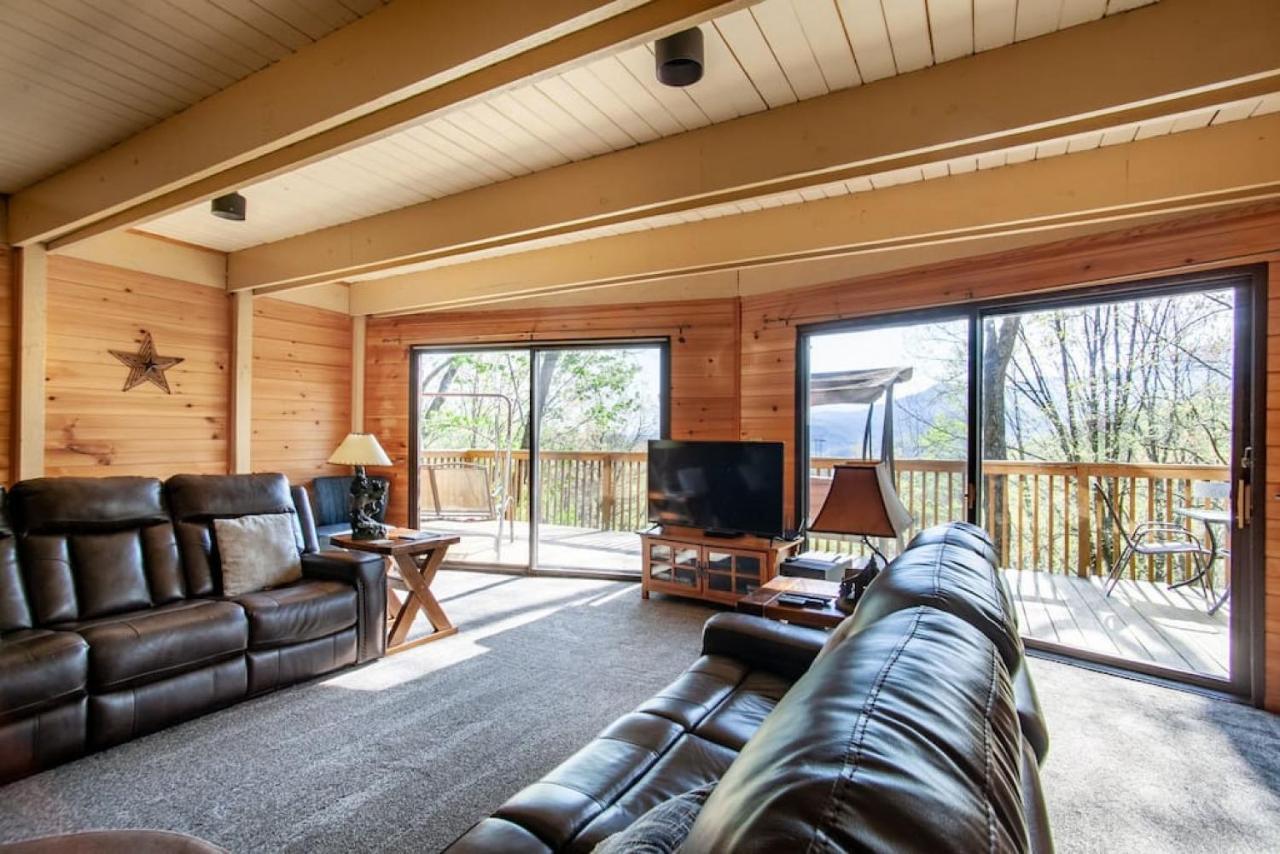 Bear View Chalet With Hot Tub And Near Ober Gatlinburg Ngoại thất bức ảnh