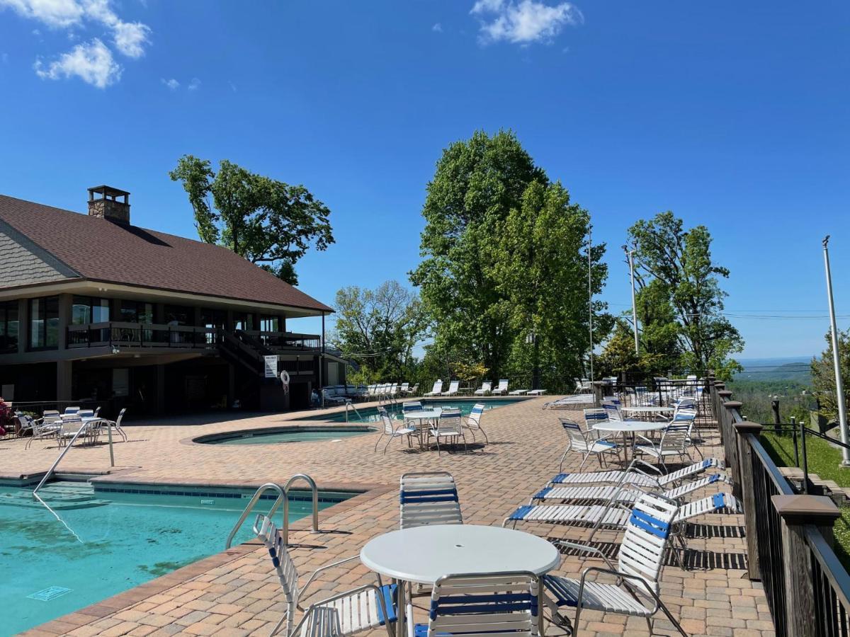 Bear View Chalet With Hot Tub And Near Ober Gatlinburg Ngoại thất bức ảnh